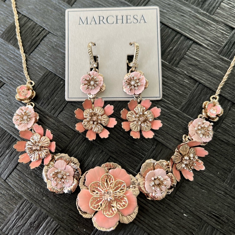 Marchesa Jewelry Set